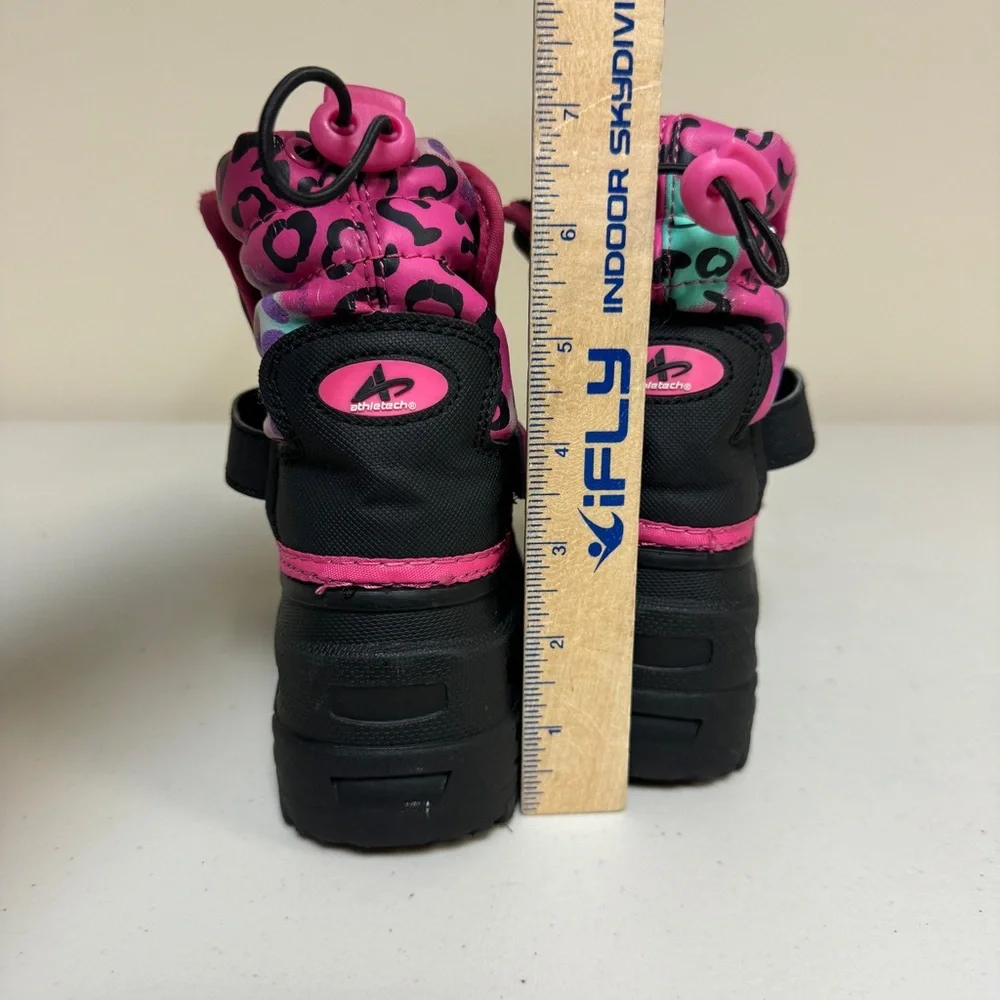 Athletech fuchsia pink